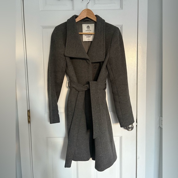 Aritzia Gray Connor Coat - Picture 8 of 12